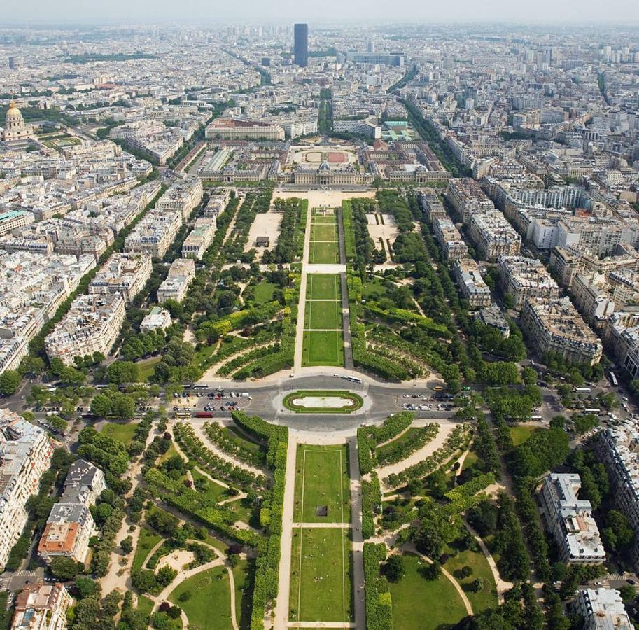 Studio Tour Eiffel Et Champs-elysees * Parijs